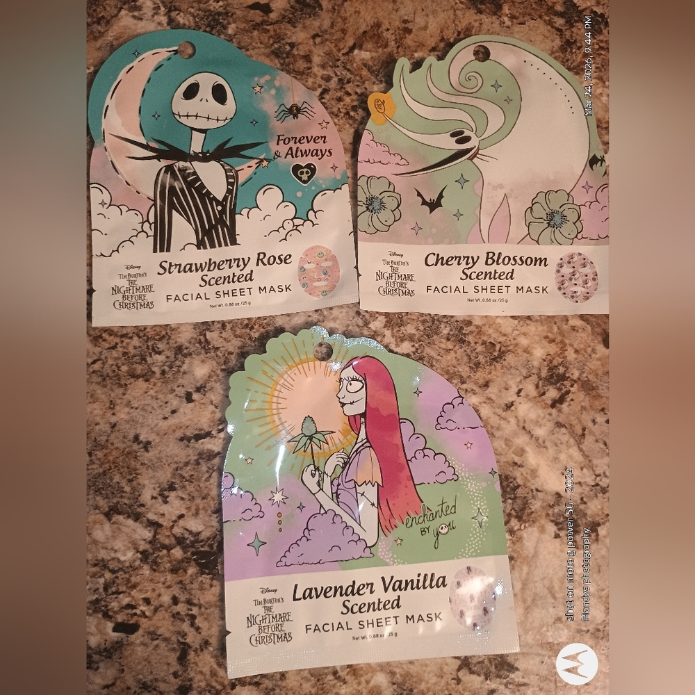 Nightmare before Christmas Disney beauty set New - Picture 4 of 7